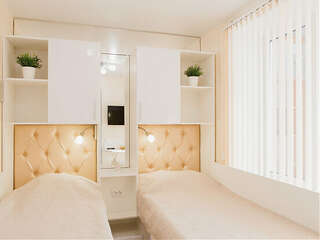 Гостиница ArderiA Уфа Двухместный номер с 2 отдельными кроватями и балконом-1